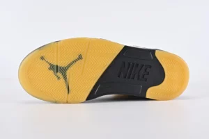 A-Ma-Maniere-x-Air-Jordan-5-Dawn-Top-Version-REPS46.webp