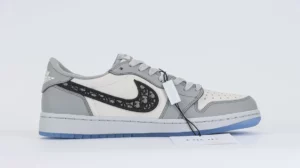 Air-Jordan-1-Di0r-Low-REPLICA2.webp