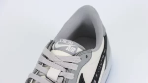 Air-Jordan-1-Di0r-Low-REPLICA5.webp