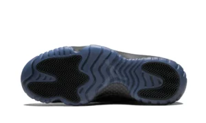 Air-Jordan-11-Retro-Cap-and-Gown-Reps-3.webp