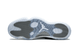 Air-Jordan-11-Retro-Low-Cool-Grey-Reps-3.png