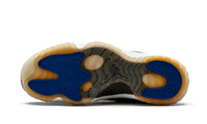 Air-Jordan-11-Retro-Space-Jam-2009-Reps-3.png