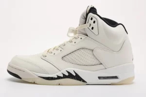 Air-Jordan-5-Retro-SE-Sail-1.webp