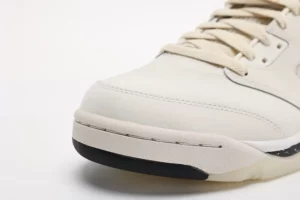 Air-Jordan-5-Retro-SE-Sail-4.webp