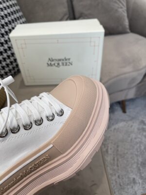 Alexander-McQueen-Tread-Slick-Lace-Up-White-Pink-Sole-5.jpg