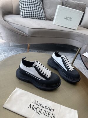 Alexander-McQueen-Tread-Slick-Lace-Up-WhiteBlack-Sole-3.jpg