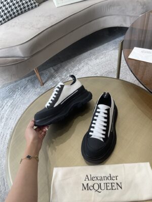 Alexander-McQueen-Tread-Slick-Lace-Up-WhiteBlack-Sole-8.jpg