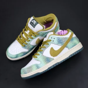 Alexis-Sablone-Dunk-Low-22Chameleon22-Latest-Version-on-Sale-2.webp