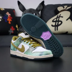 Alexis-Sablone-Dunk-Low-22Chameleon22-Latest-Version-on-Sale-4.webp