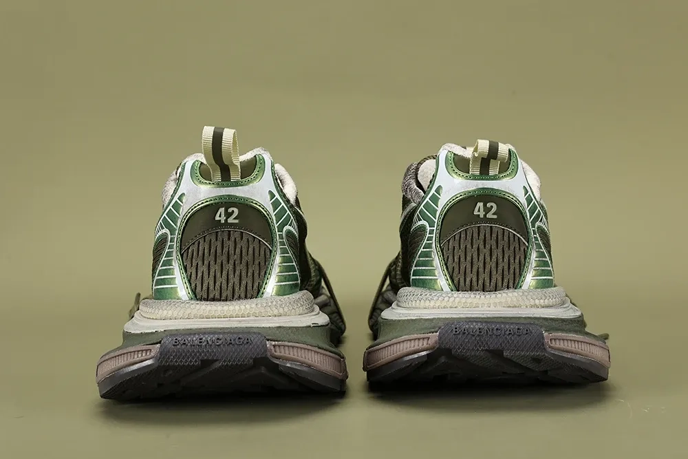 BALENCIAGA-3XL-Sneakers-Green-Mesh-and-Rubber-in-Distressed-Look-8.webp