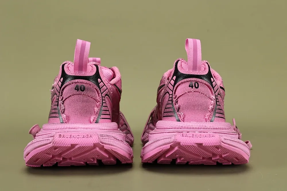 BALENCIAGA-3xl-In-Pink-Low-top-Sneakers-3.webp
