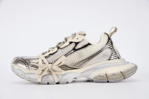 BALENCIAGA-Mens-3XL-Mesh-Runner-Quality-Reps-9110-BEIGEEGGSHELL5-800x534-1.webp