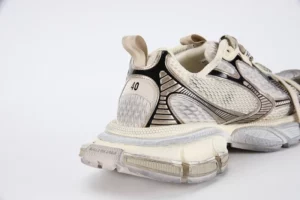 BALENCIAGA-Mens-3XL-Mesh-Runner-Quality-Reps-9110-BEIGEEGGSHELL9-800x534-1.webp