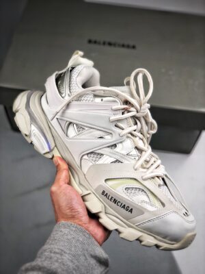 BALENCIAGA-TRACK-SNEAKER-WHITE-4.jpg