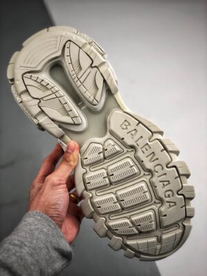 BALENCIAGA-TRACK-SNEAKER-WHITE-5.jpg