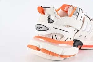 BALENCIAGA-TRACK-SNEAKER-White-Orange-Top-REPLICA08.webp