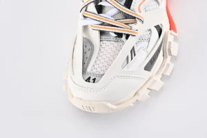 BALENCIAGA-TRACK-SNEAKER-White-Orange-Top-REPLICA09.webp