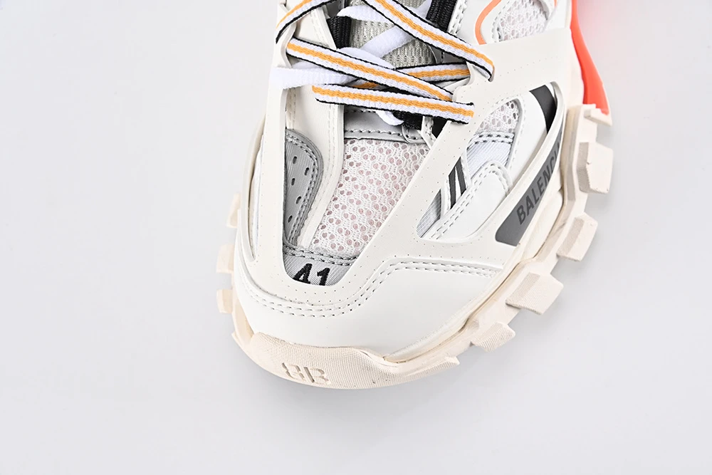 BALENCIAGA-TRACK-SNEAKER-White-Orange-Top-REPLICA09.webp
