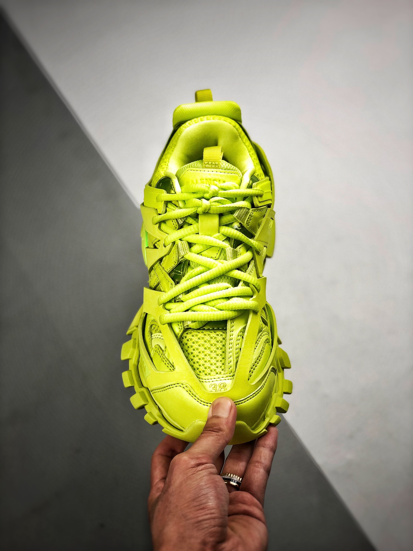 BALENCIAGA-TRACK-SNEAKER-YELLOW-4.jpg