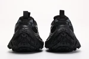 Balenciaga-10XL-Black-SNEAKERS-4.webp