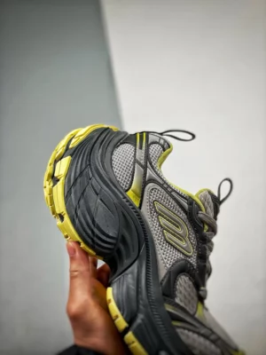 Balenciaga-10XL-Fluorescent-Yellow-Low-Top-Sneakers-6.webp