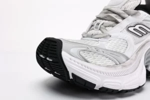 Balenciaga-10XL-White-SNEAKERS-REPS8.webp
