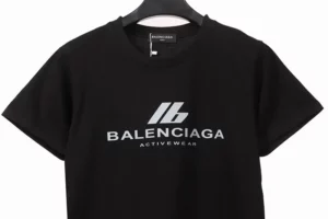 Balenciaga-3M-Letters-T-Shirt-2.webp