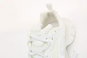 Balenciaga-3XL-lace-up-White-7.webp