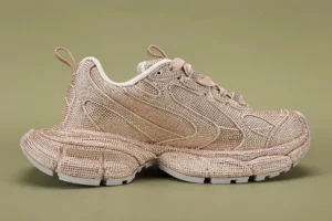 Balenciaga-3Xl-With-Rhinestones-Sneaker-Pink-3.webp