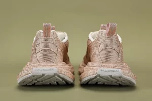 Balenciaga-3Xl-With-Rhinestones-Sneaker-Pink-4.webp