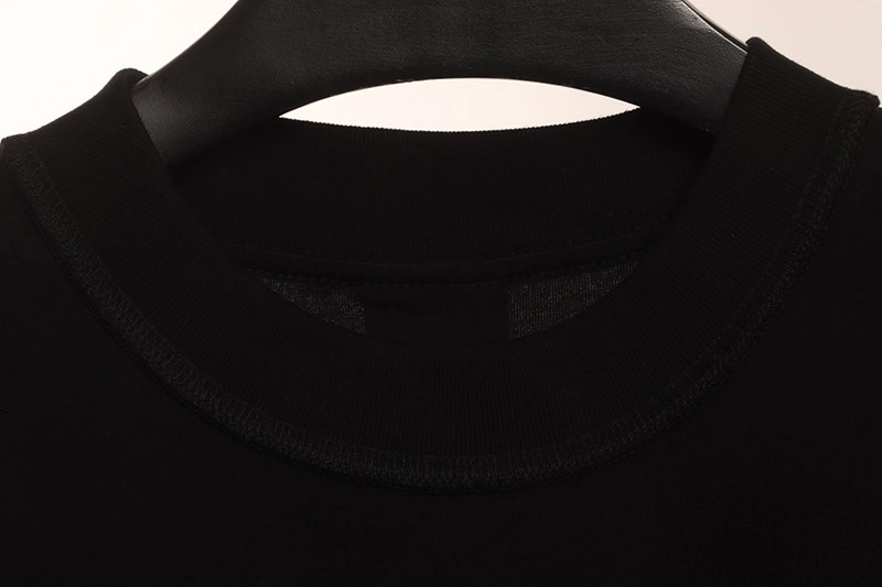Balenciaga-Anti-Auto-Loecher-und-Risse-T-Shirt-Reps5.webp