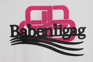 Balenciaga-B-Buchstabendruck-T-Shirt-Reps1-1.webp