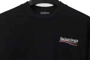 Balenciaga-Classic-Letter-Logo-Print-T-Shirt-2.webp