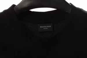 Balenciaga-Colorful-Letter-Embroidery-T-Shirt-4.webp