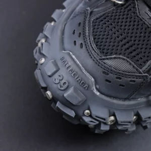 Balenciaga-Defender-Rubber-Platform-Sneakers-Black-Latest-Version-9.webp