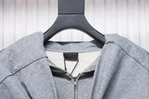 Balenciaga-Fake-Two-Piece-Zipper-Jacket-9.webp