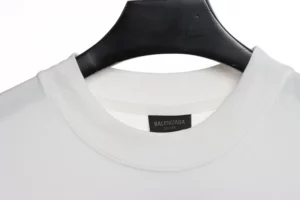 Balenciaga-Flash-Diamond-Logo-Print-T-Shirt-6.webp