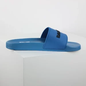 Balenciaga-Flip-Flops-mit-Logo-Print-Blue-5.webp