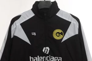 Balenciaga-Fussball-Splicing-Jacke-Nr.-10-Reps8.jpg.webp
