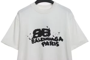 Balenciaga-Handgezeichneter-Bb-Druck-T-Shirt-Reps10.webp