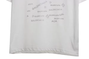 Balenciaga-Heiss-diamantgewaschen-T-shirt-Reps3.jpg.webp