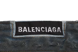 Balenciaga-Jeans-mit-umgekehrter-Tasche-Reps9.webp