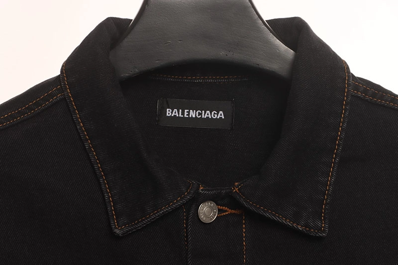 Balenciaga-Jeansjacke-in-limitierter-Auflage-Reps11.jpg.webp