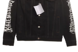 Balenciaga-Jeansjacke-in-limitierter-Auflage-Reps9.jpg.webp