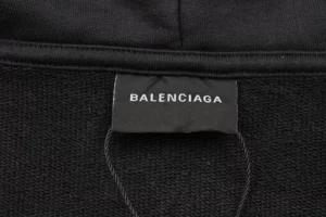 Balenciaga-Kapuzenpullover-mit-Band-Reissverschluss-Reps5.webp