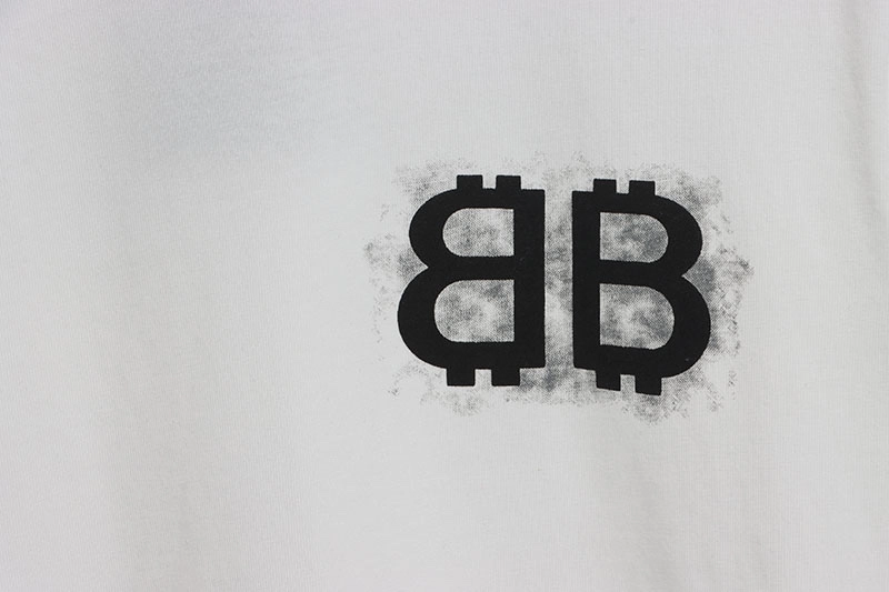 Balenciaga-Logo-Stickerei-T-Shirt-Reps5.webp