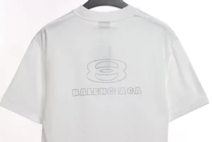Balenciaga-Logo-mit-heissen-Diamanten-auf-Vorder-und-Rueckseite-T-Shirt-Reps8.jpg.webp