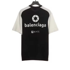 Balenciaga-Logo-mit-schwarz-weissen-Naehten-T-Shirt-Reps8.jpg.webp