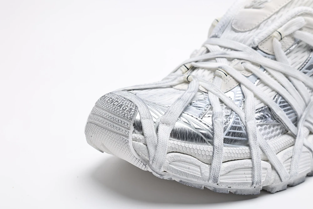 Balenciaga-MENS-3XL-EXTREME-LACE-SNEAKER-IN-White-Top-Replica2.webp