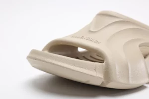 Balenciaga-Mold-Slide-Sandal-Beige-REPS9.webp